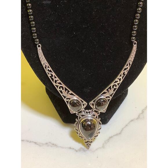 D'Joy Sterling Silver Onyx Beaded Pendant Necklace - Picture 3 of 10